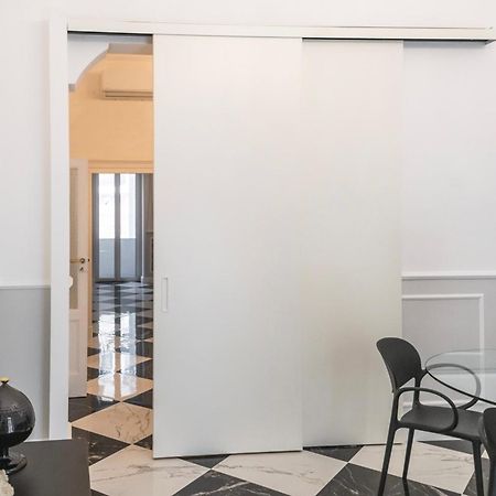 Nitti 76 Luxury Apartment Taranto Exterior photo